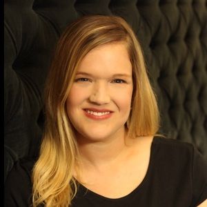 Meet your Posher, Liza